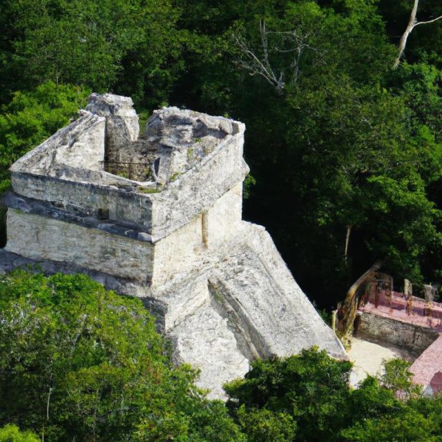 Jaki lud stworzył poteżne państwo na terenie dzisiejszego Meksyku?